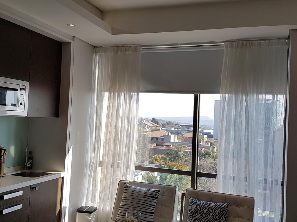 615 Sandton Skye Johannesburg Exteriör bild