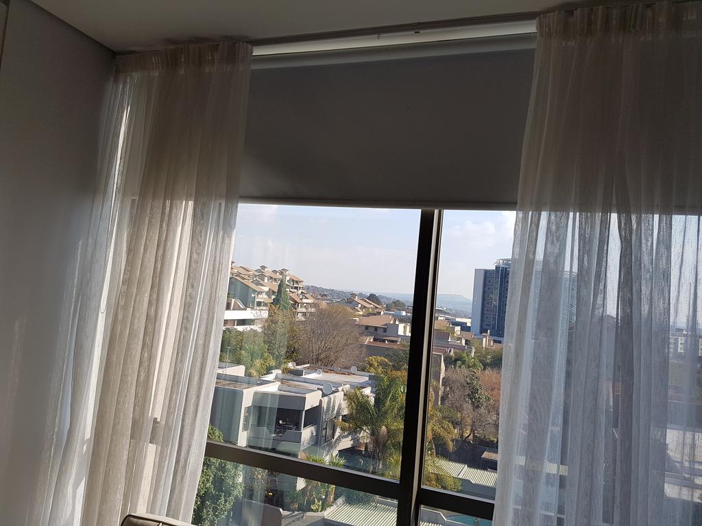 615 Sandton Skye Johannesburg Exteriör bild